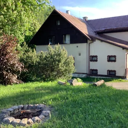 Herberk U Modre Krepelky * Josefŭv Dŭl