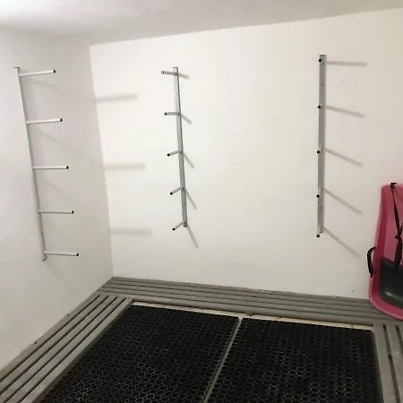 Herberk U Modre Krepelky Alpehytte