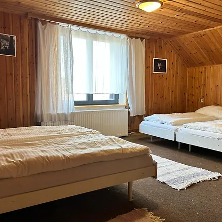 Herberk U Modre Krepelky Chalé